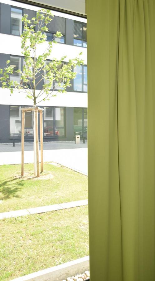 Campus-Gastehaus Aparthotel Mannheim Esterno foto