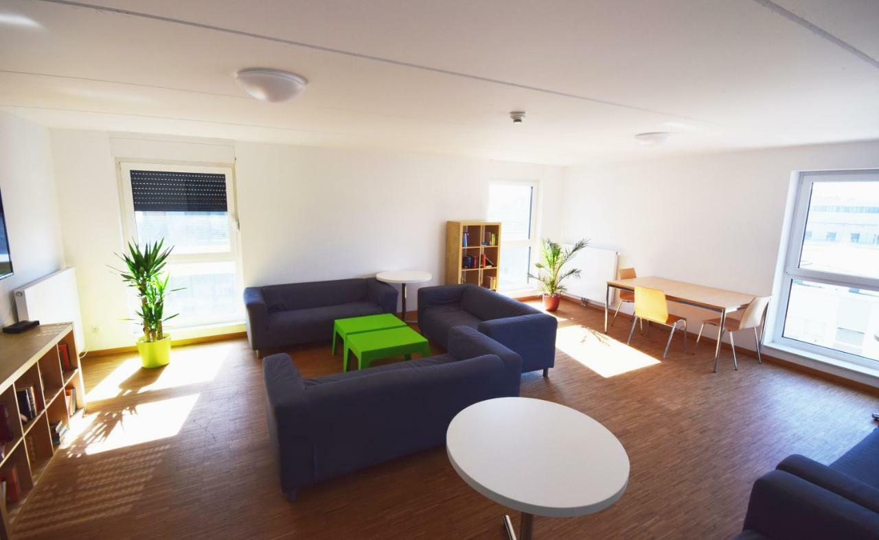 Campus-Gastehaus Aparthotel Mannheim Esterno foto